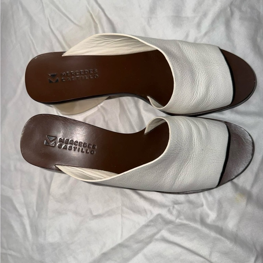Mercedes Castillo Leather Mule Heels Size 8 - Picture 3 of 7